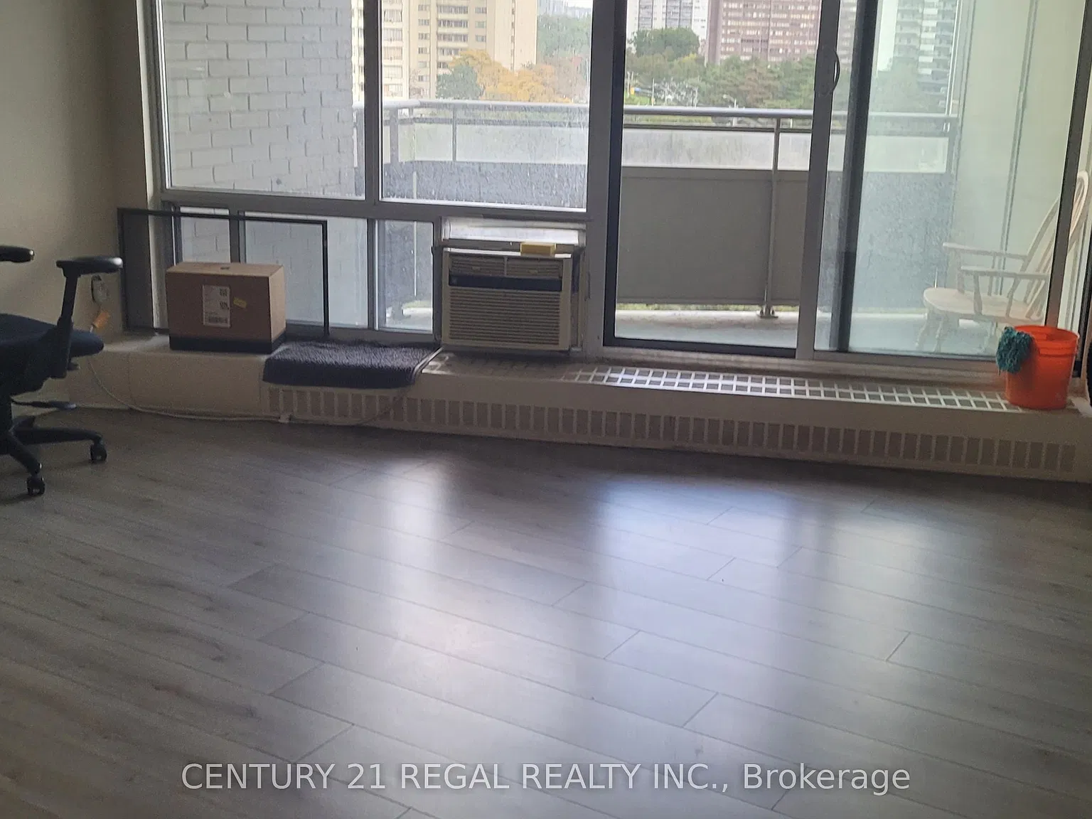 3 bed, $3,300 — Photo 1