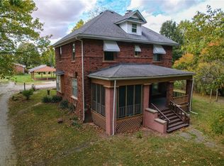 1022 S State St, Danville, IL 61883