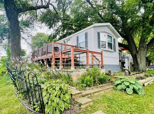 N2755 Welk Rd, Markesan, WI 53946