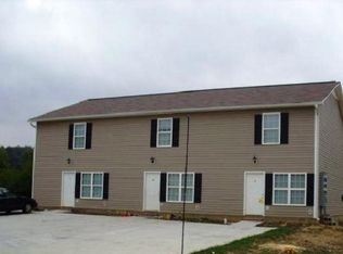 106 Creekside Dr, Calhoun, GA 30701