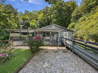 333 Round Hill Rd, Bryson City, NC 28713