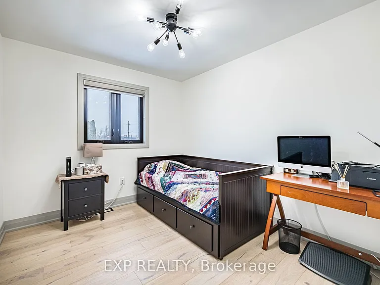 7623 Chorozy St — Photo 16