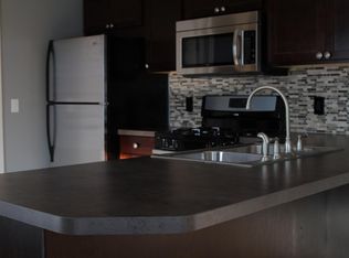556 Pleasant St SE #1, Grand Rapids, MI 49503