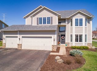 6580 Bluestem Cv S, Cottage Grove, MN 55016