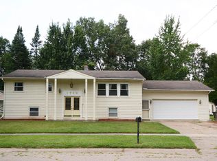 1712 Birchton Ave, Portage, MI 49024