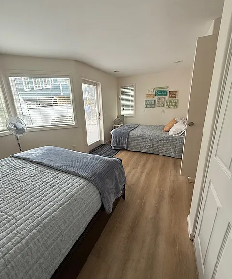 718 Sunset Ct — Photo 4