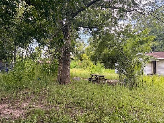 5th image of 174 Bailey Rd