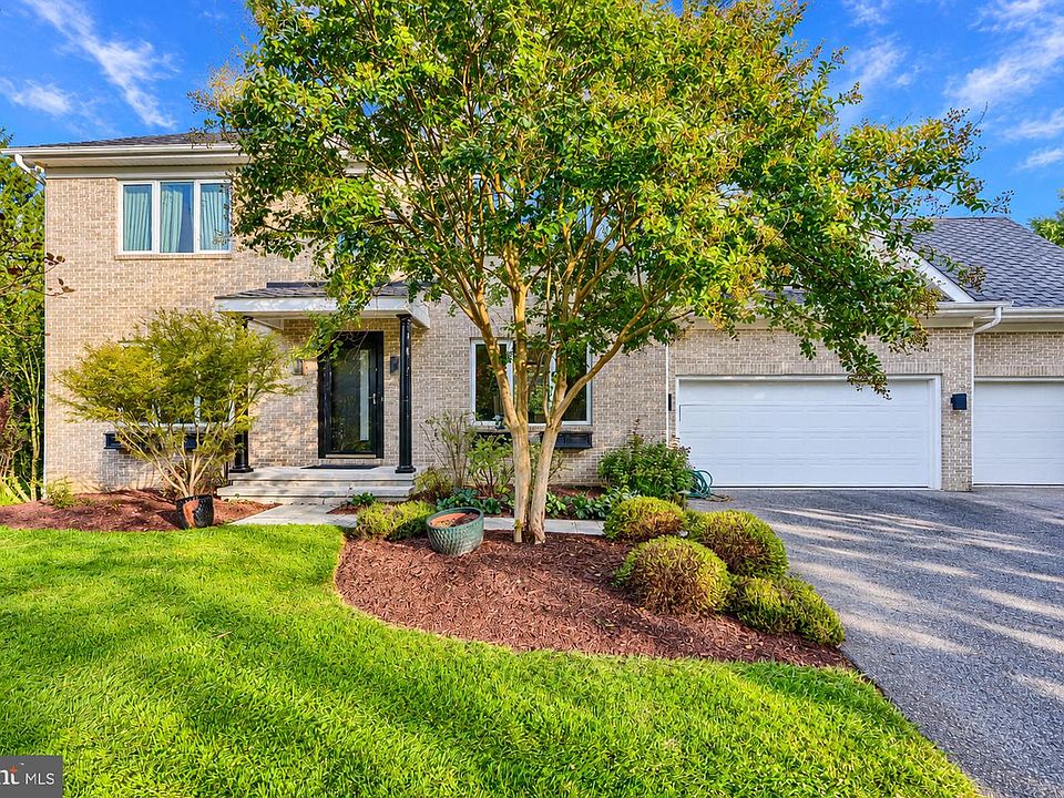 1st image of 7 Beecham Ct