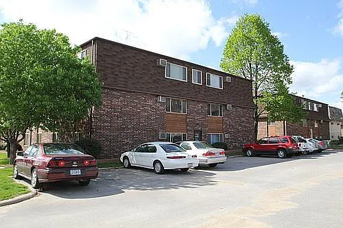 632 S Van Buren St — Photo 8