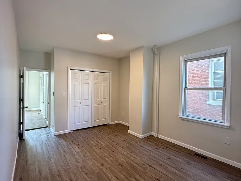 225 Herman Ave #1 — Photo 5