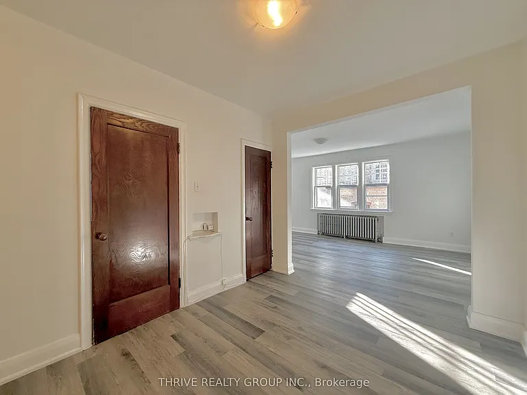 50 Ridout St S #6 — Photo 7
