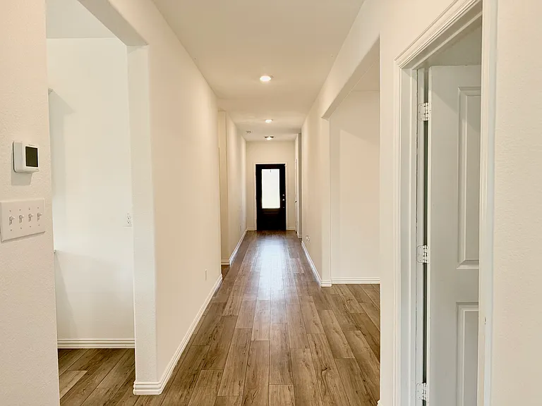 11424 Woody Creek Trl — Photo 8