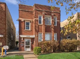 1504 Pitner Ave, Evanston, IL 60201