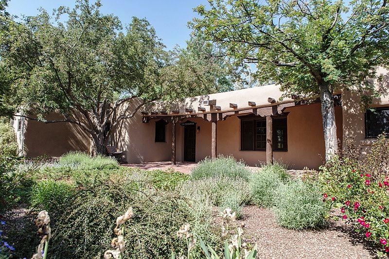 1st image of 451 Arroyo Tenorio St
