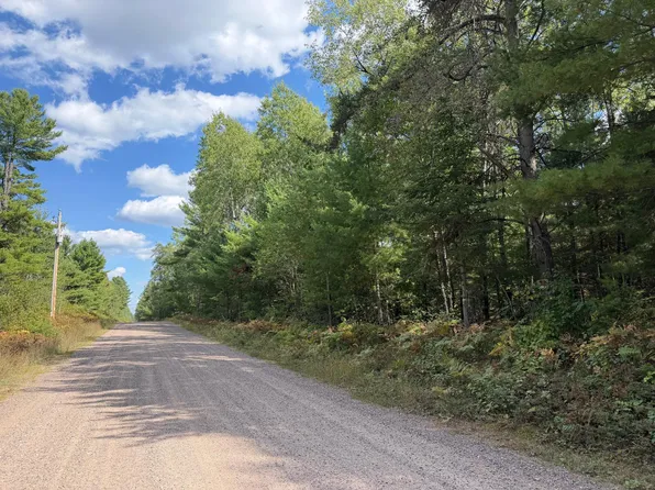 N Pine Square Rd, Tomahawk, WI 54487