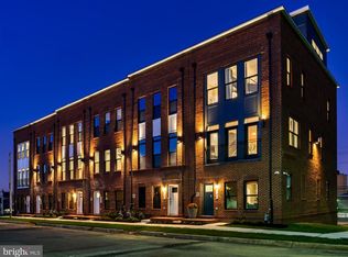 911 Grundy St, Baltimore, MD 21224