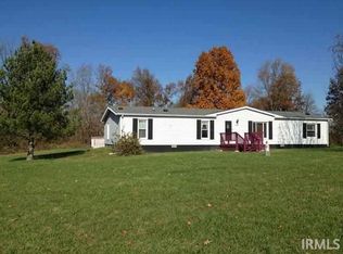 5860 E Greenbriar Rd W, Pekin, IN 47165