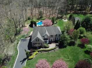 15 Swallow Tail Ct, Jackson, NJ 08527