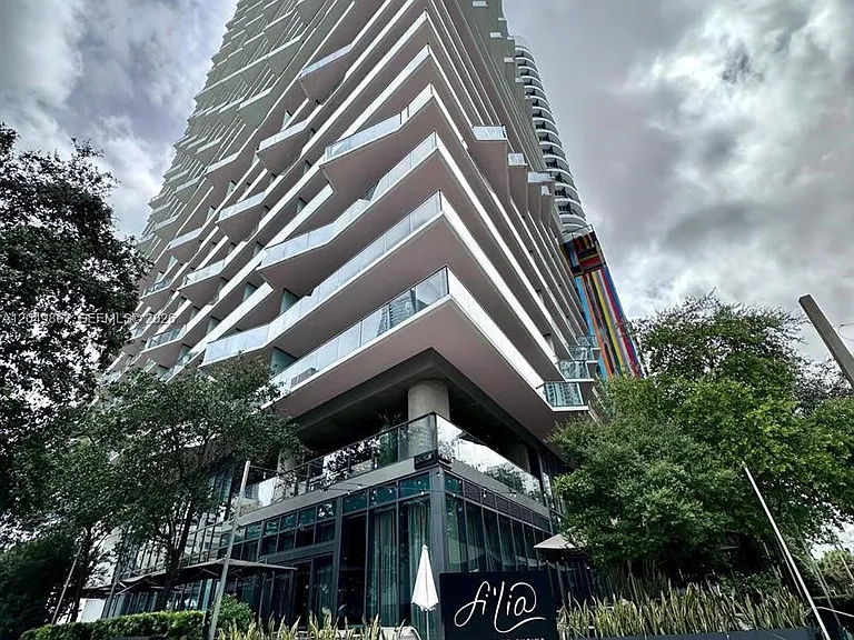 1300 S Miami Ave #1605 — Photo 9