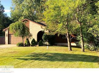 9066 Coleman Rd, Haslett, MI 48840