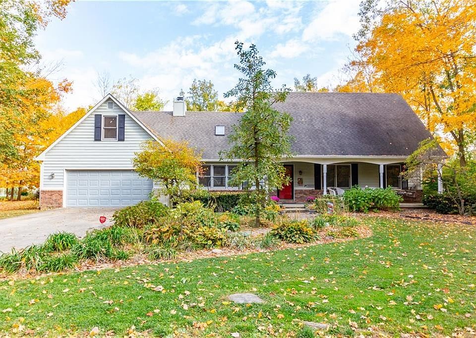 1st image of 3559 Lakewood Dr