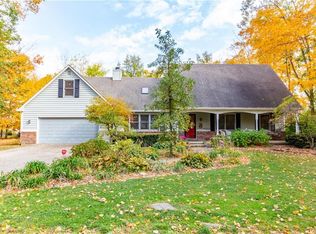 3559 Lakewood Dr, Greenfield, IN 46140