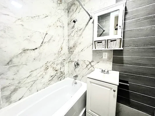 Rented by Pear NYC LLC | media 6