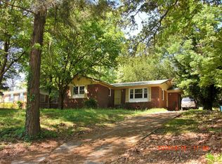 1312 Odom Dr, Fayetteville, NC 28304