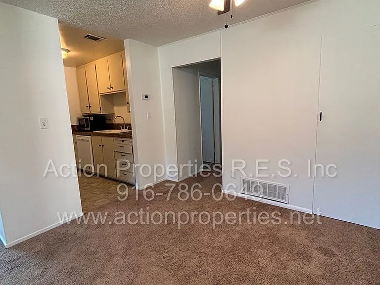 303 Harding Blvd #4 — Photo 9