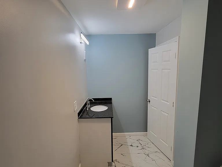 47 Williams St #1 — Photo 13