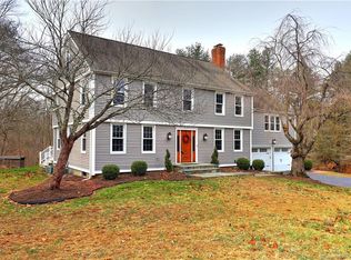 6 Robin Ln, Monroe, CT 06468