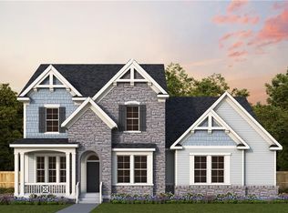 18270 Lake Winds Dr, Westfield, IN 46074