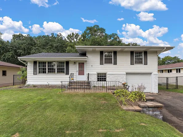 200 Rice Creek Blvd NE, Fridley, MN 55432