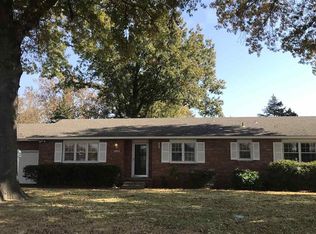 1605 Trio Ln, Ponca City, OK 74604