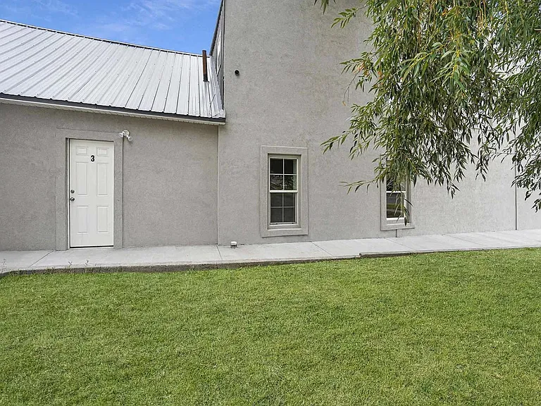1230 Miller Ave #3 — Photo 9