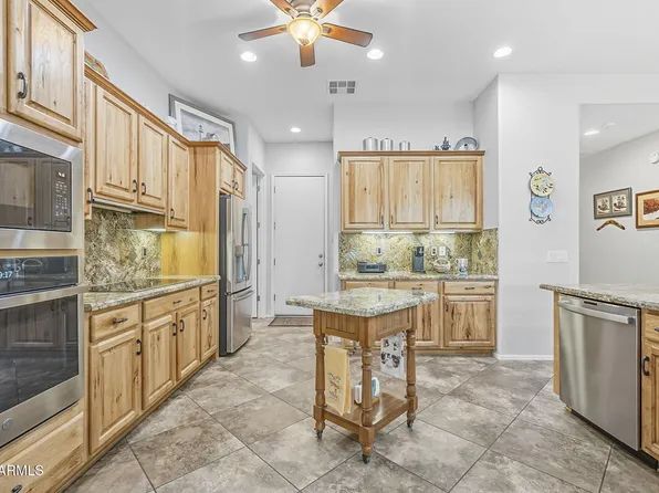 4644 E SOURWOOD Drive, Gilbert, AZ 85298