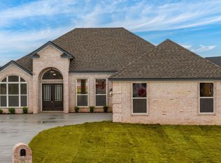 121 Natural Trl, Maumelle, AR 72113