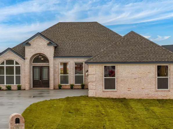 121 Natural Trl, Maumelle, AR 72113