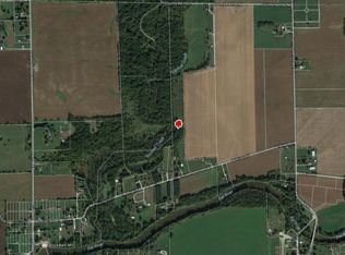 7432 W River Rd, Roann, IN 46974