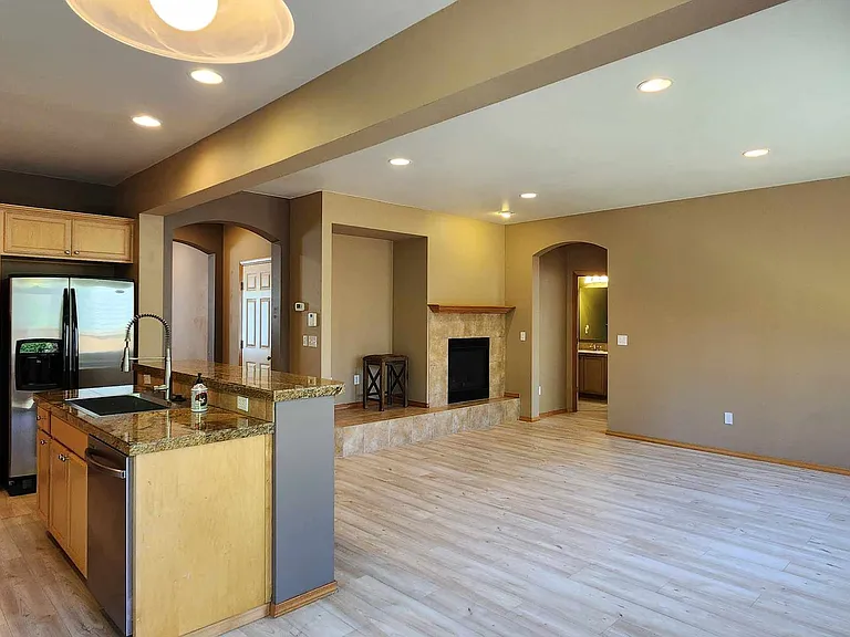 12956 NE 200th Pl — Photo 11