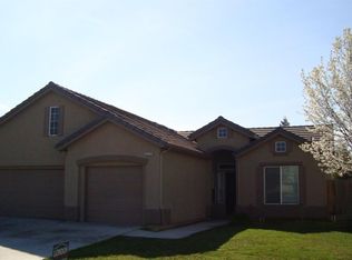 6215 W Portals Ave, Fresno, CA