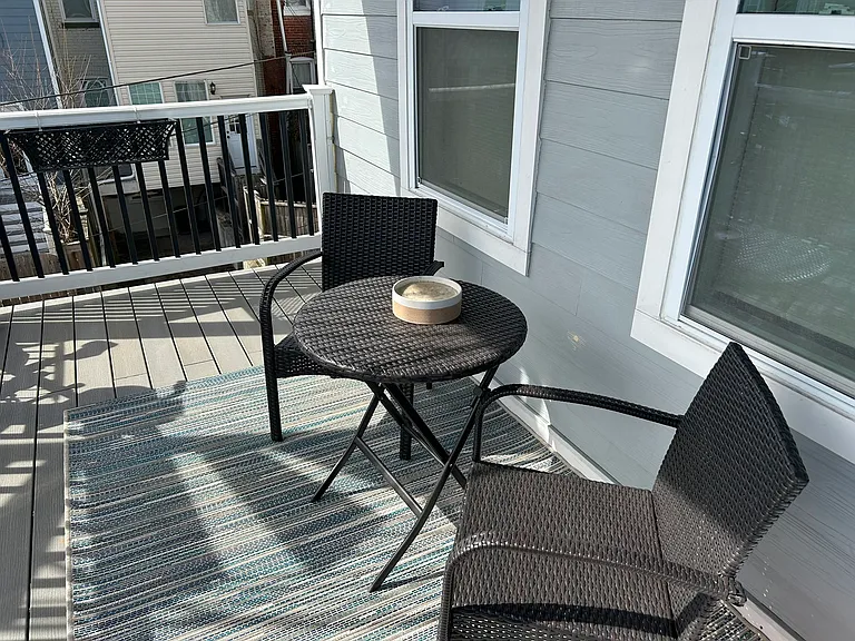 1424 Buchanan St NW #2 — Photo 14