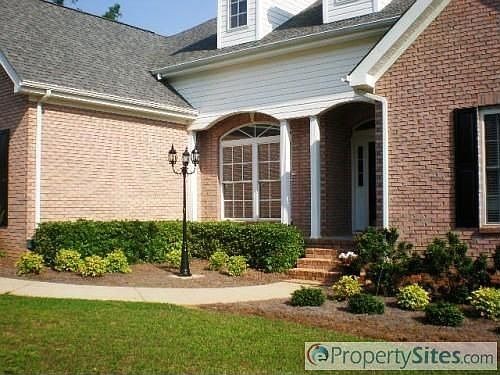 2nd image of 322 Challis Ct