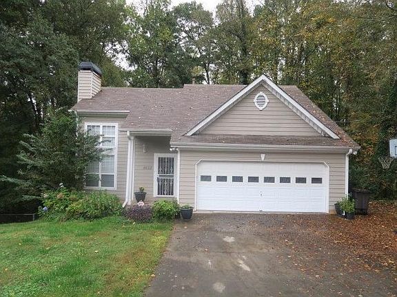 2nd image of 8633 Melrose Cir