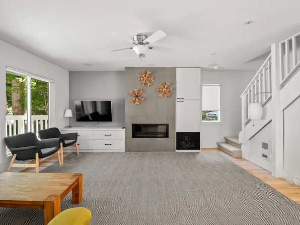 6716 Crabapple Dr, Whistler, BC V8E 0C5