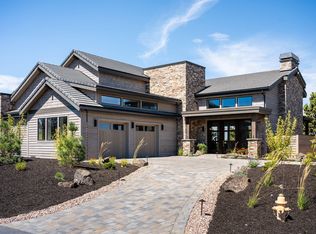 22936 Ghost Tree Ln, Bend, OR 97701