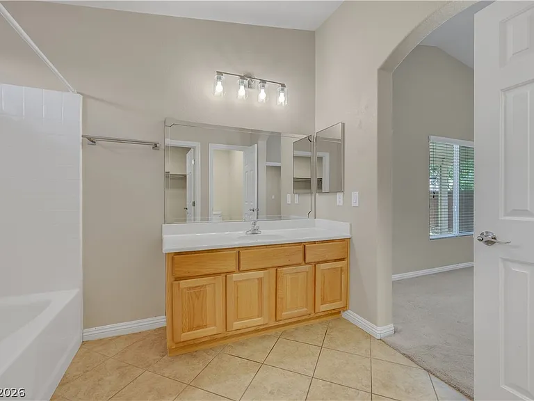 4413 Valley Quail Way — Photo 32