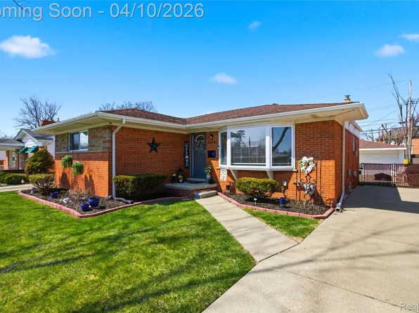 30725 Whittier Ave, Madison Heights, MI 48071