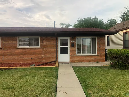 1544 Hanover St #1 Photo 1