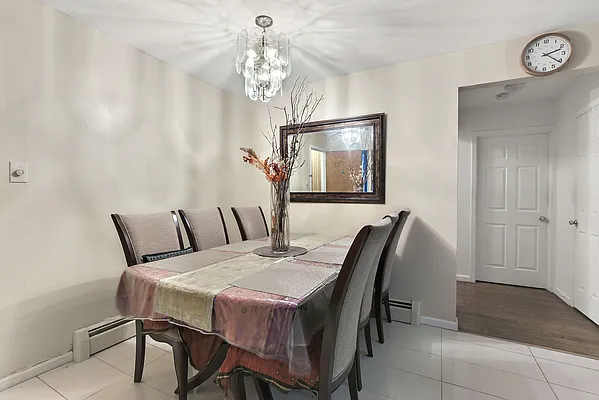 Sold by Re/Max In The City | media 2